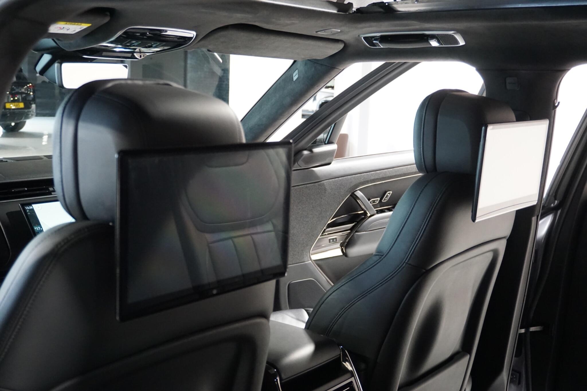 Land Rover Range Rover Sport 3.0 P550e 38.2kWh Autobiography SUV 5dr Petrol Plug-in Hybrid Auto 4WD Euro 6 (s/s) (550 ps)